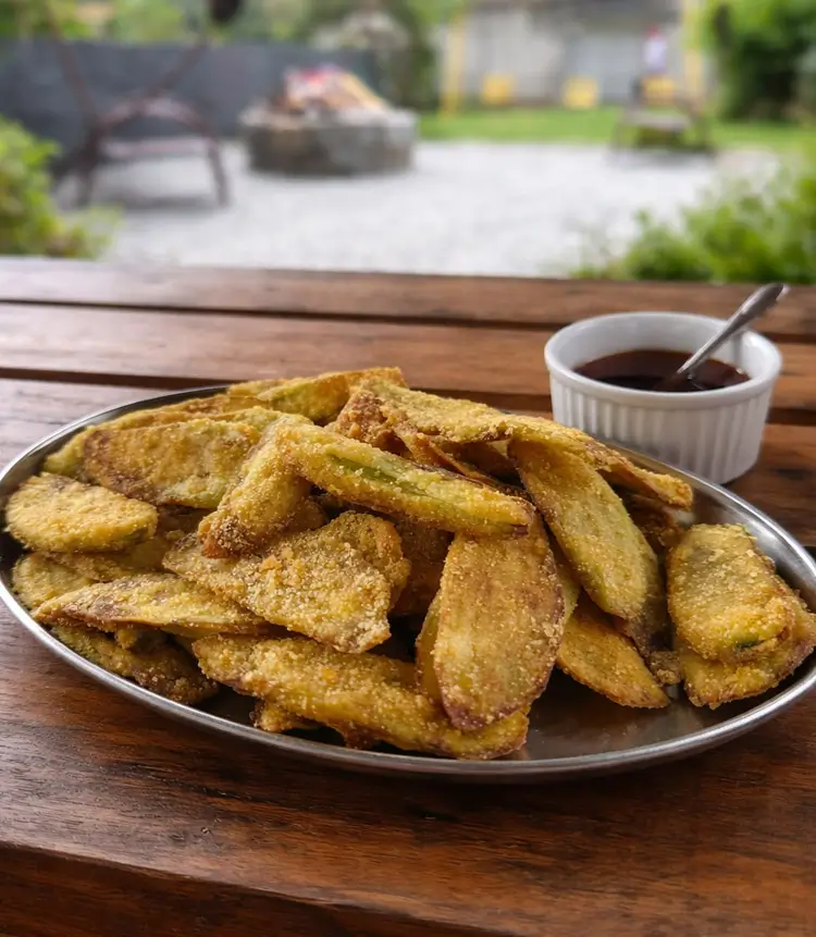 Jiló frito no fubá